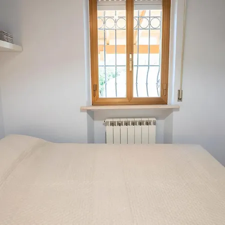 N269 - Numana, Singola Quadrilocale Con Giardino Numana